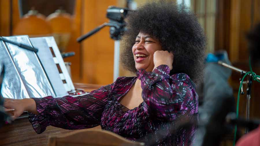 Lazara Cachao Lopez - Piano bei "The Cuban Orquesta"